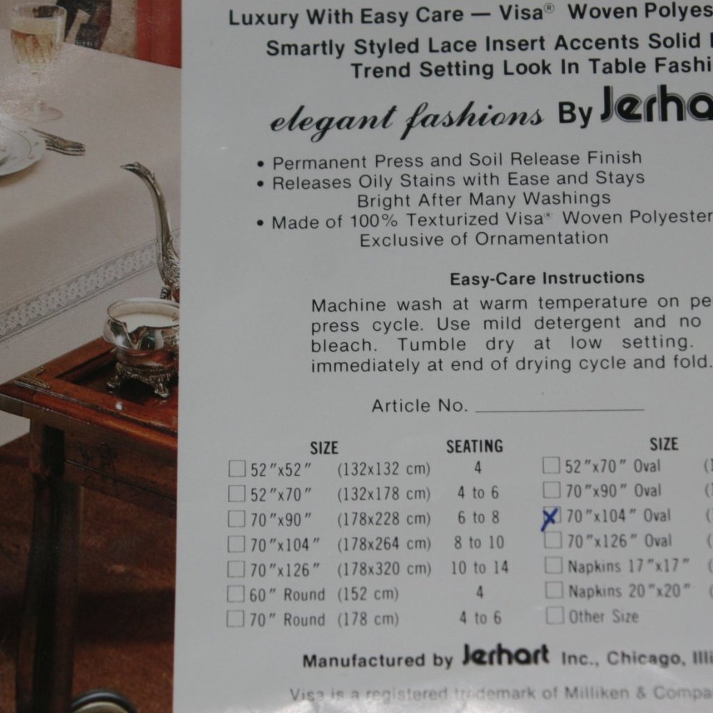Oval Tablecloth-Still in Original Package! - Picture 6 of 8
